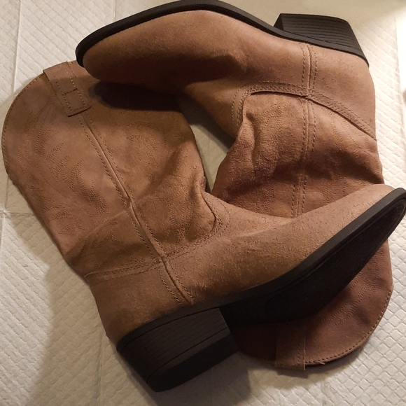 Rampage Shoes - Rampage Women's Western Boots 👢 New